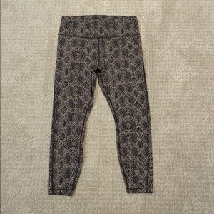 Athleta Stash Pocket 7/8 Leggings Snake Print